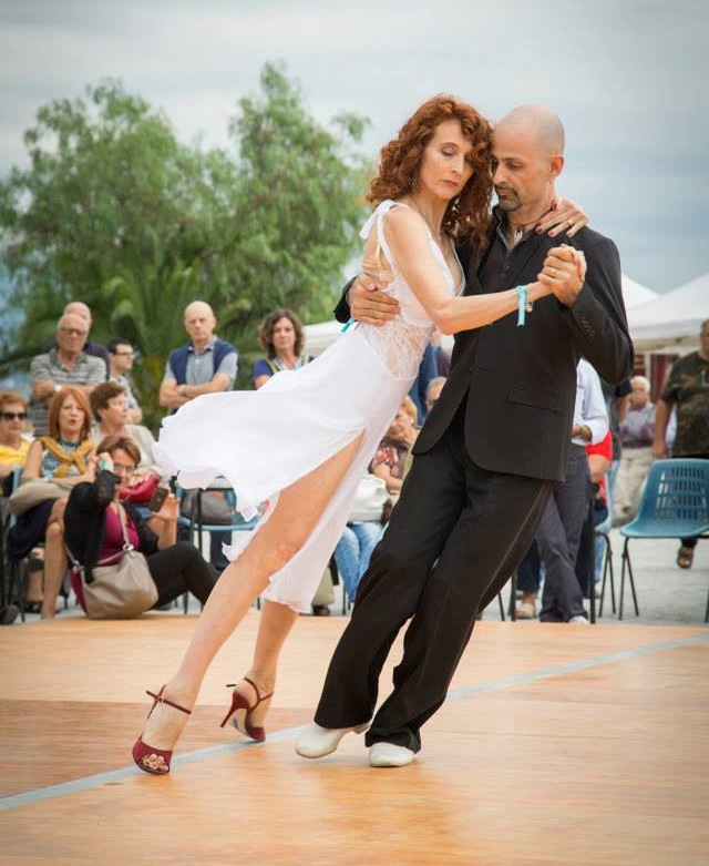 Monica e Giorgio, maestri di tango argentino a Torino: i Tangonauti